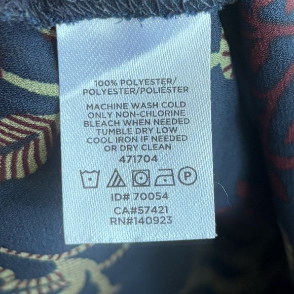 LOFT Ruffle Neck Poet Blouse. Size L. Navy Floral Print. Feminine. Beautiful! - Picture 9 of 12